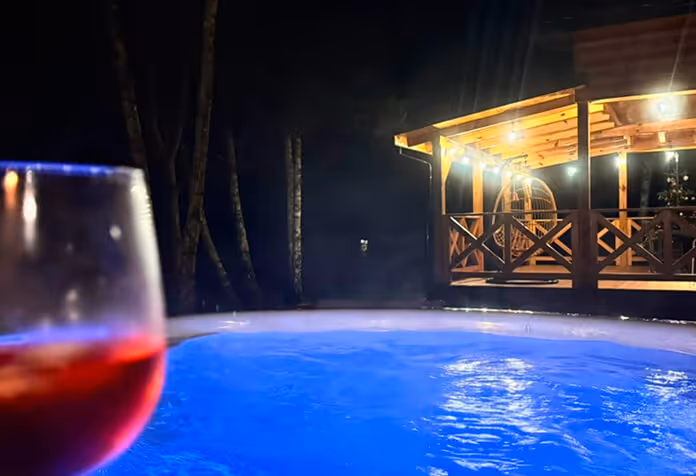 Domek z Jacuzzi - Jezioro Chańcza